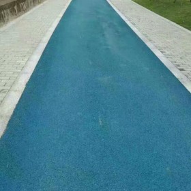 甘孜藏族自治州 彩色透水混凝土道路 彩色透水混凝土材料生產(chǎn)廠家   壓?；炷敛牧蠌S家 透水混凝土材料報(bào)價(jià) 量大送貨到工地