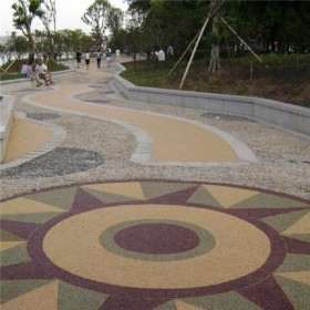 沈陽市 生態(tài)透水水泥混凝土 環(huán)保透水混凝土 透水性混凝土彩色路面 廠家免費(fèi)施工指導(dǎo)