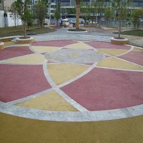 衡水市 彩色強(qiáng)固透水混凝土 人行道彩色透水混凝土 生態(tài)透水地坪 專(zhuān)業(yè)材料廠家