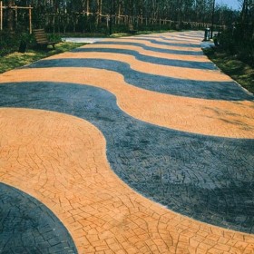 吳忠市 水泥壓花地面 藝術(shù)壓花地坪材料 彩色壓膜混凝土 免費(fèi)提供壓花模具使用